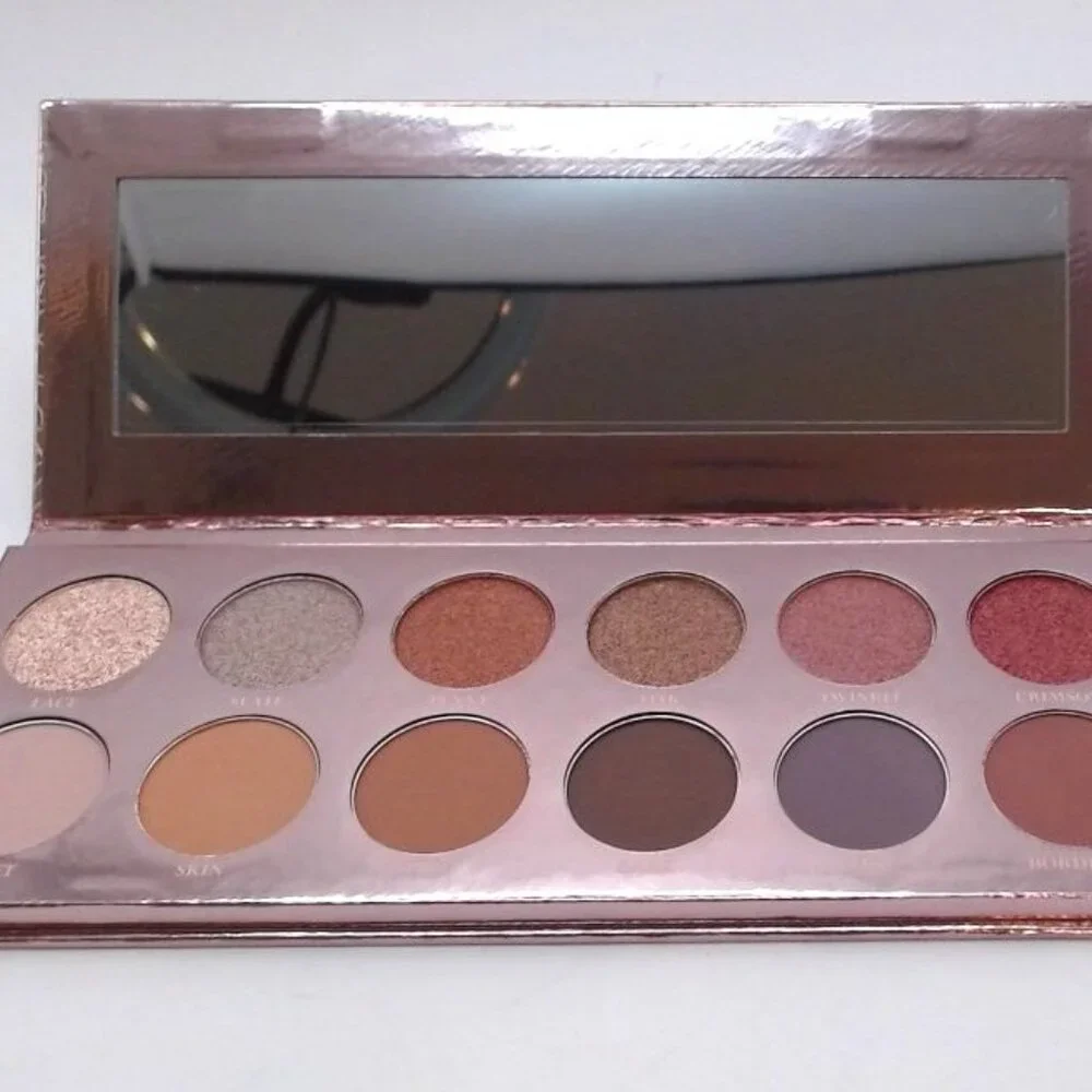 Girlactik‎ The Essential Eyeshadow Palette 12 Shade BNIB